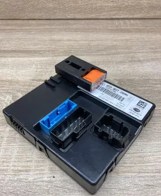 Audi A6 S6 C6 4F Comfort/convenience module 4F0907289N 4F0910289N