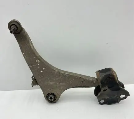 Front lower control arm/wishbone