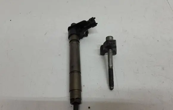 Ford Galaxy Fuel injector 9659228880 569222 0445115