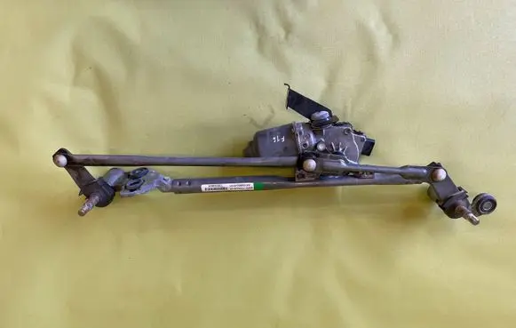 BMW X5 F15 Wiper motor 735033604 7350336 AX1590606131