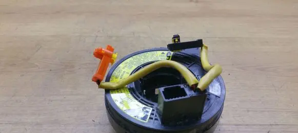 Toyota Avensis T250 Airbag slip ring squib (SRS ring) 59K1152