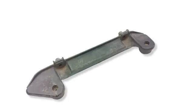 BMW 3 E30 Radiator mount bracket 1709347