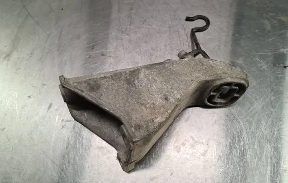 Audi A6 S6 C4 4A Engine mounting bracket 4A0199307 4A0199307AB