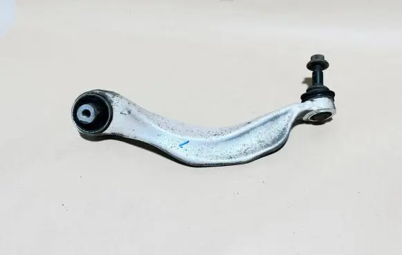 BMW 5 GT F07 Front lower control arm/wishbone 6775959 31126775959 14418