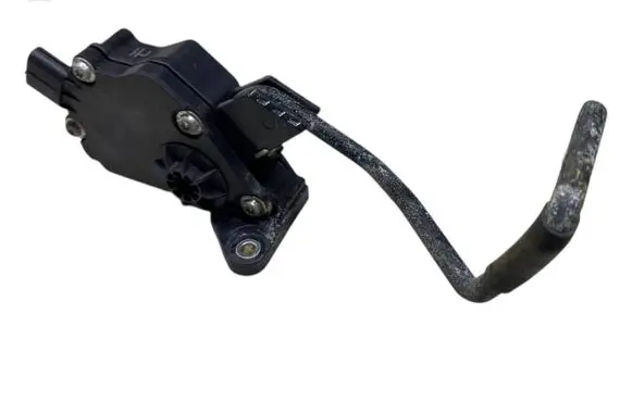 Lexus GS 250 350 300H 450H Accelerator throttle pedal 7811030150 1988008512