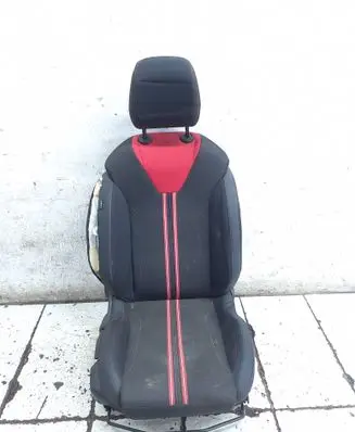 Opel Corsa F Front driver seat 550JSR105 P2J0