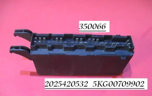 Mercedes-Benz C W202 Light module LCM 2025420532 5KG00709902