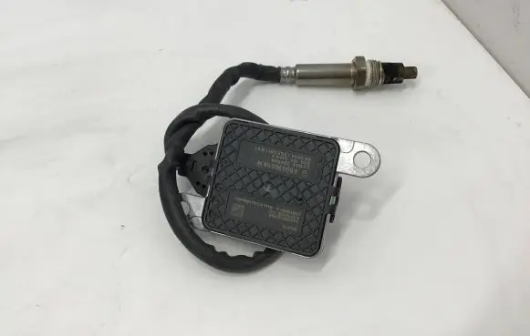 Mercedes-Benz GLB x247 Lambda probe sensor A0009050914