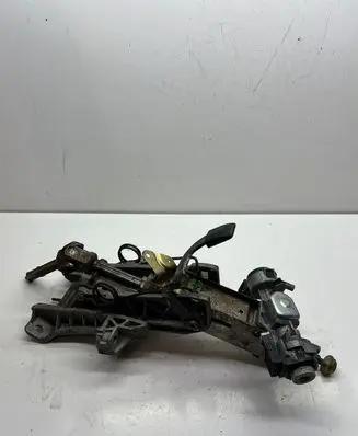 Volvo V50 Steering wheel axle ZG511361 00026907