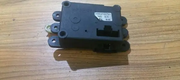 Mazda 626 Air flap motor/actuator hb601ge7vrhd hb601ge7v-rhd