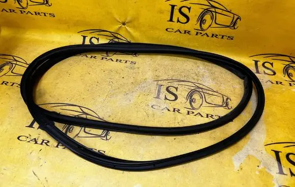 Ford Escape IV Seal rubber (tailgate) LJ7BS253071A