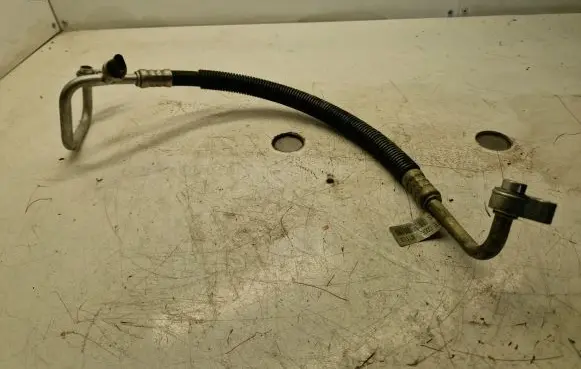 Jeep Grand Cherokee Air conditioning (A/C) pipe/hose 68161179AA