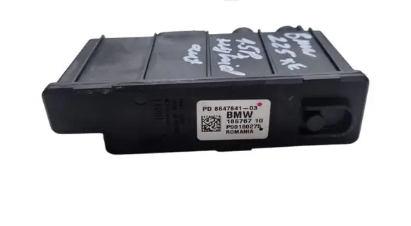 BMW 2 F45 Power management control unit 8647841