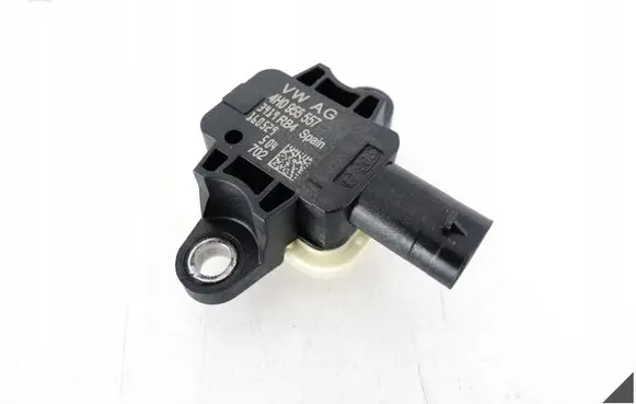 Volkswagen Polo V 6R Airbag deployment crash/impact sensor 4H0955557