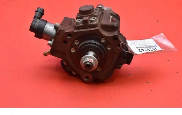 Suzuki Grand Vitara II Fuel injection high pressure pump H8200561664