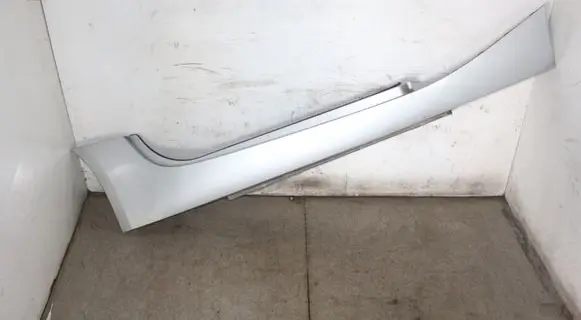 BMW Z4 E85 E86 Sill