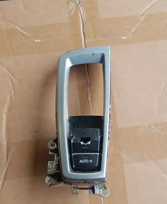 BMW 6 F06 Gran coupe Hand brake release handle EF935523301 EF9355233