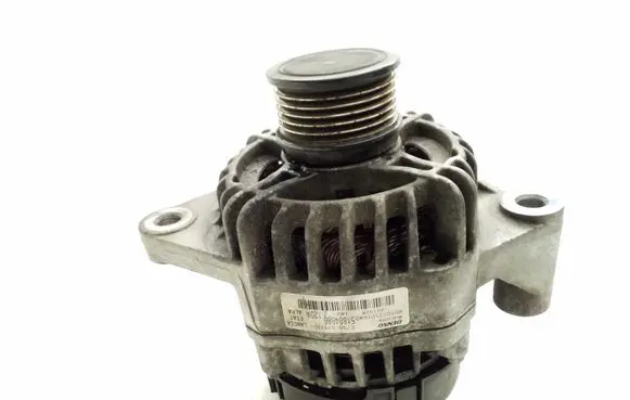 Alfa Romeo Giulietta Generator/alternator 51884886