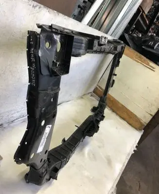 Nissan Juke II F16 Top upper radiator support slam panel 6880002