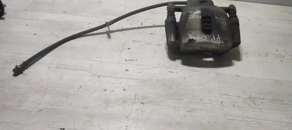 Toyota C-HR I Front brake caliper