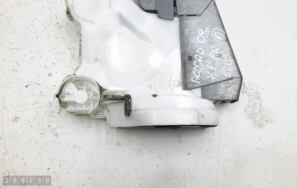 Honda Accord Front door lock