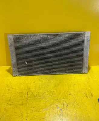 BMW 5 E60 E61 Coolant radiator 