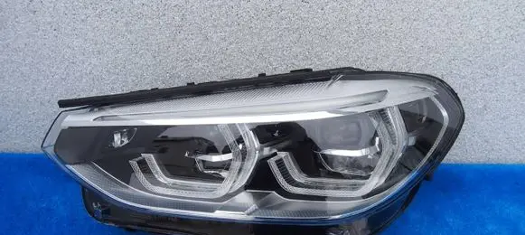 BMW X3 G01 Headlight/headlamp 8739653