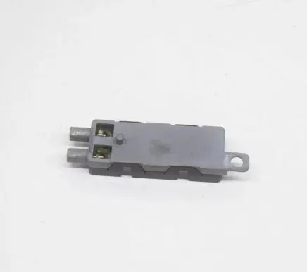 Maserati Quattroporte Aerial antenna amplifier 670002131