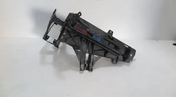 BMW 5 F10 F11 Headlight/headlamp mounting bracket 7184163