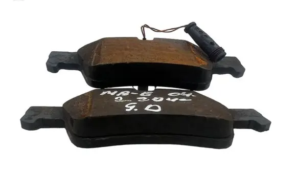 Mercedes-Benz E W211 Brake pads (rear) A2114230210 A2114230110 90R02A11030802