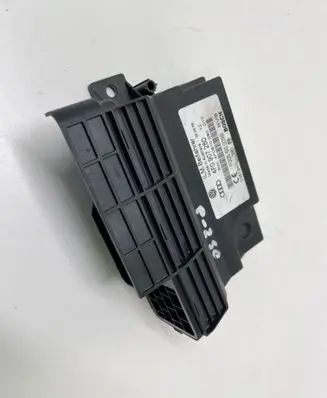 Audi A6 S6 C6 4F Comfort/convenience module 4F0910280 F005S00099