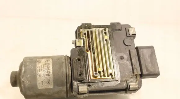 Volkswagen Phaeton Wiper motor 0390241673