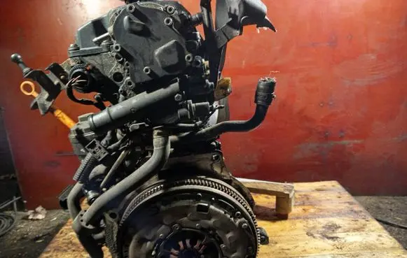 Volkswagen PASSAT B6 Engine BXE
