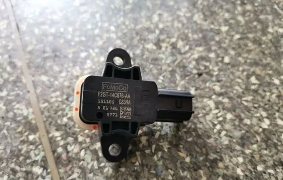 Ford Edge II Airbag deployment crash/impact sensor F2GT14C676AA