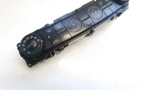 Mercedes-Benz E W211 Climate control unit 2118300085 2118300054