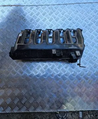 BMW 5 E60 E61 Intake manifold 7790701