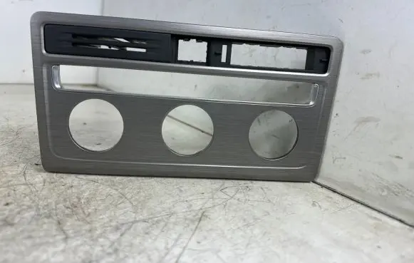 Volkswagen Golf Sportsvan Radio/GPS head unit trim 510819075C 510819075 510857368