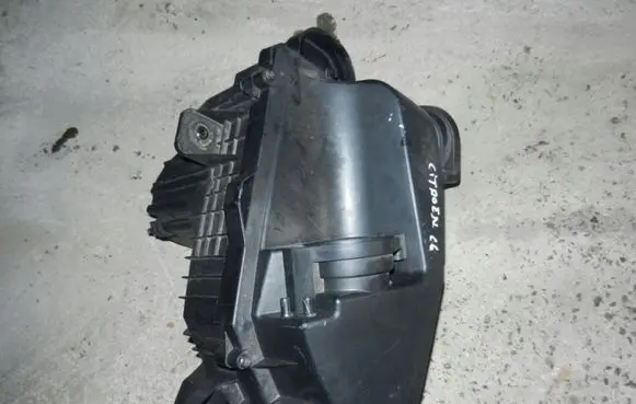 Citroen C6 Air filter box 9660121680