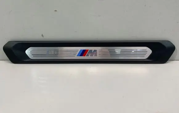 BMW X3 G01 Front sill trim cover 7393397