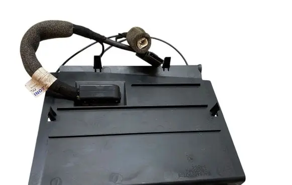 Mercedes-Benz ML W164 Glove box A1646890708 16905562