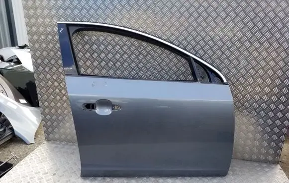 Volvo S60 Front door