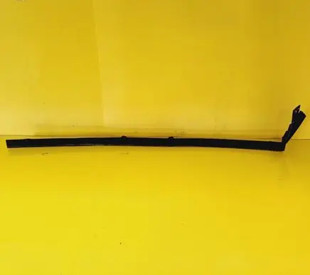 Mercedes-Benz CLK A208 C208 Front door glass trim molding 2087200924