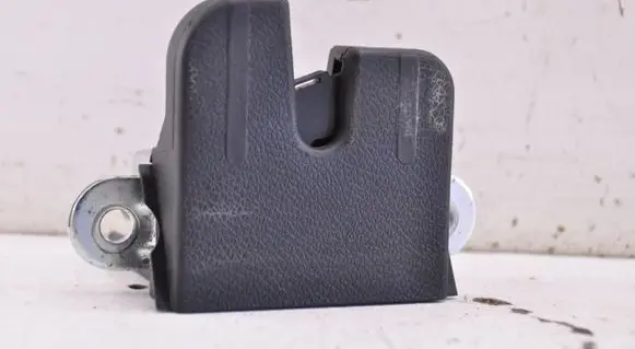 Volkswagen Golf VI Tailgate/trunk/boot lock/catch/latch 5K0827505A