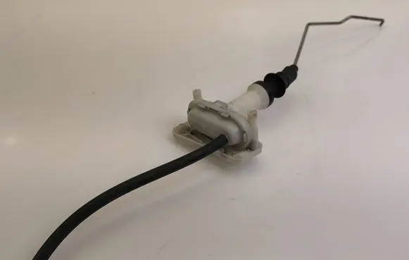 Audi 80 90 B3 Central locking vacuum pump 893862123 893862153A