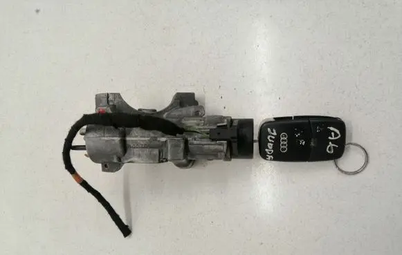 Audi A6 S6 C5 4B Ignition lock 4B0905851B
