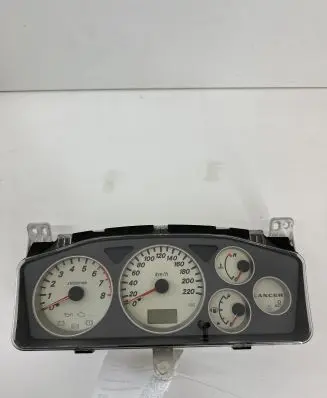 Mitsubishi Lancer Speedometer (instrument cluster) 277820H MN151