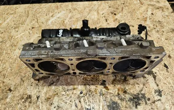 Chrysler Voyager Engine head 04694688AA
