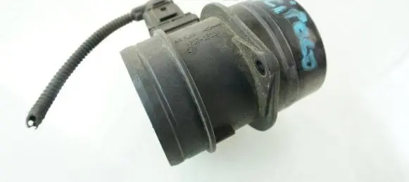Volkswagen Scirocco Mass air flow meter 0281002735