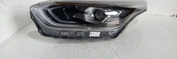 KIA Ceed Headlight/headlamp J792121050 3123671