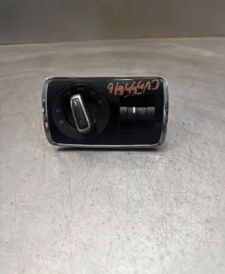 Skoda Superb B6 (3T) Light switch 3T0941431B 04064605